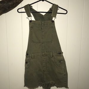 VINTAGE RARE Army green overall size medium